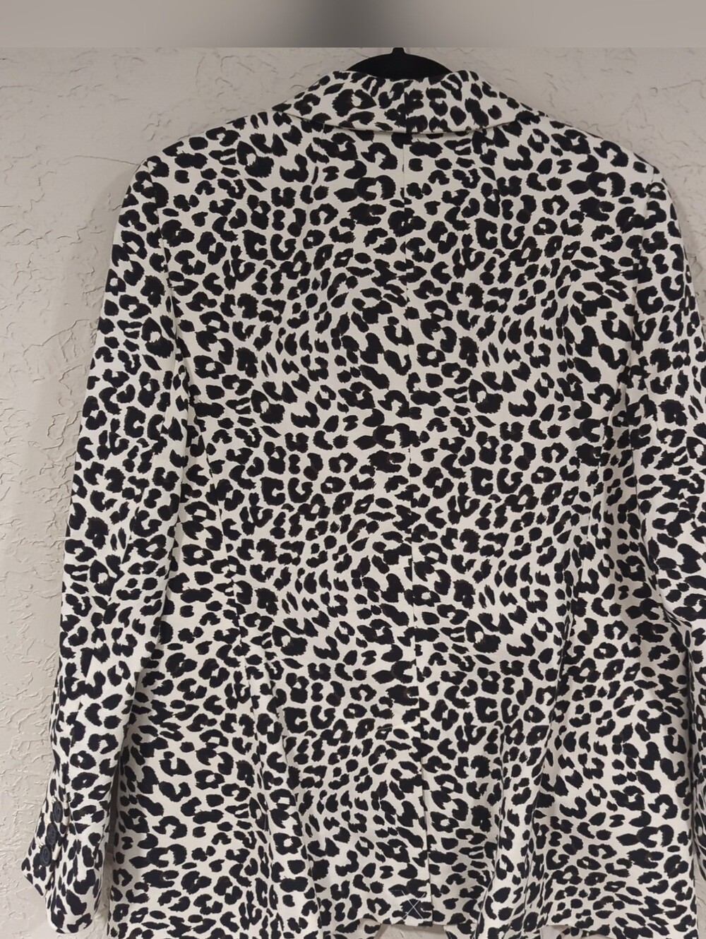 NWT Talbots Cream and White Leopard-Print Blazer Women's 12 Office Chic Animal - Picture 3 of 16